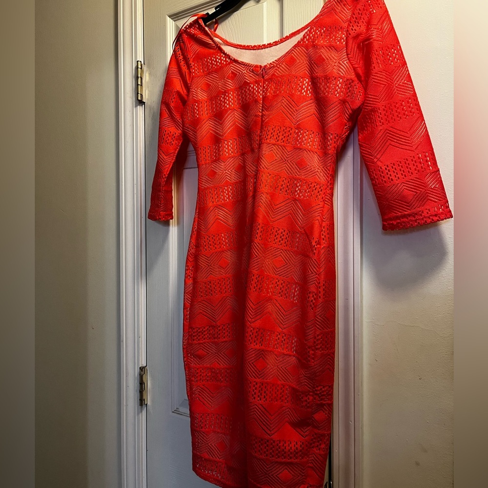 Dress - Picture 2 of 3